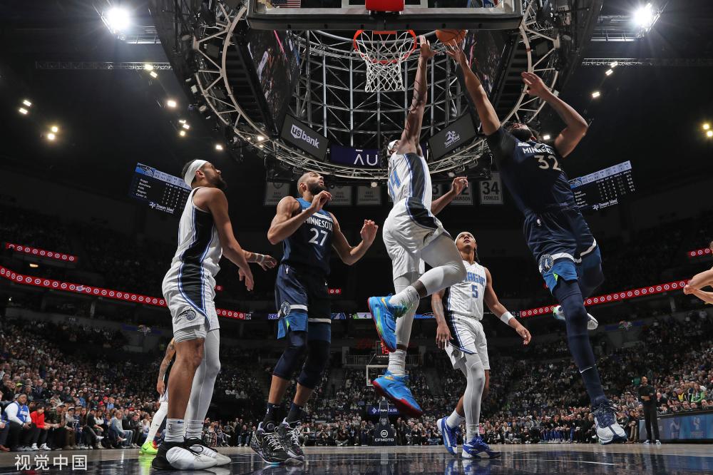 配备足够的 配备足够的