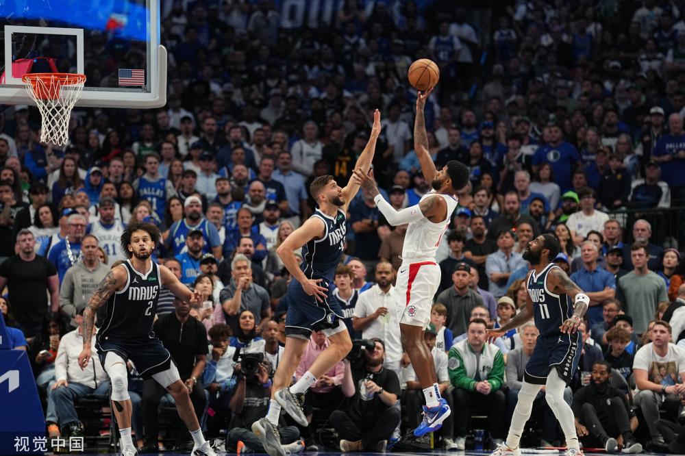 不少年轻球 不少年轻球