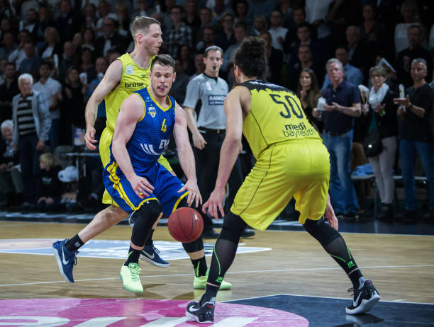 阿诺特家族 阿诺特家族